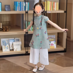 女の子の夏のスーツ 2025 新しい中国風チャイナドレス中大子供半袖ツーピーススーツ