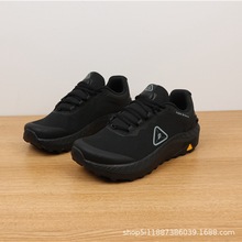 真大牌 赞誉满满 英国正品原单宽楦厚底防滑情侣越野运动跑鞋男女