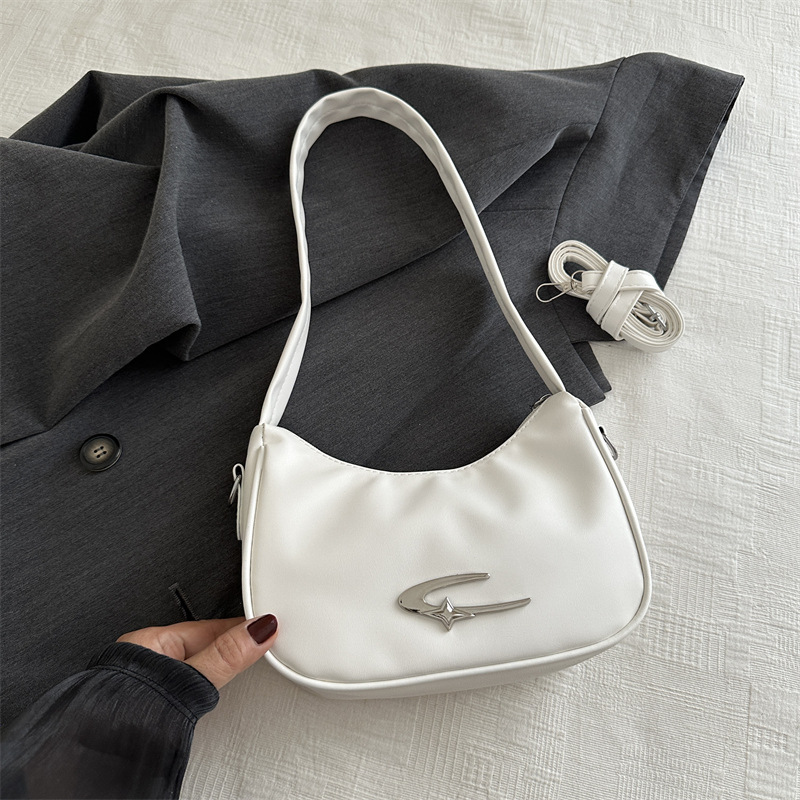 Nicho plateado bolso debajo de la axila para mujeres 2024 nueva moda bolso de mano pequeño cuadrado versátil bolso de mochila