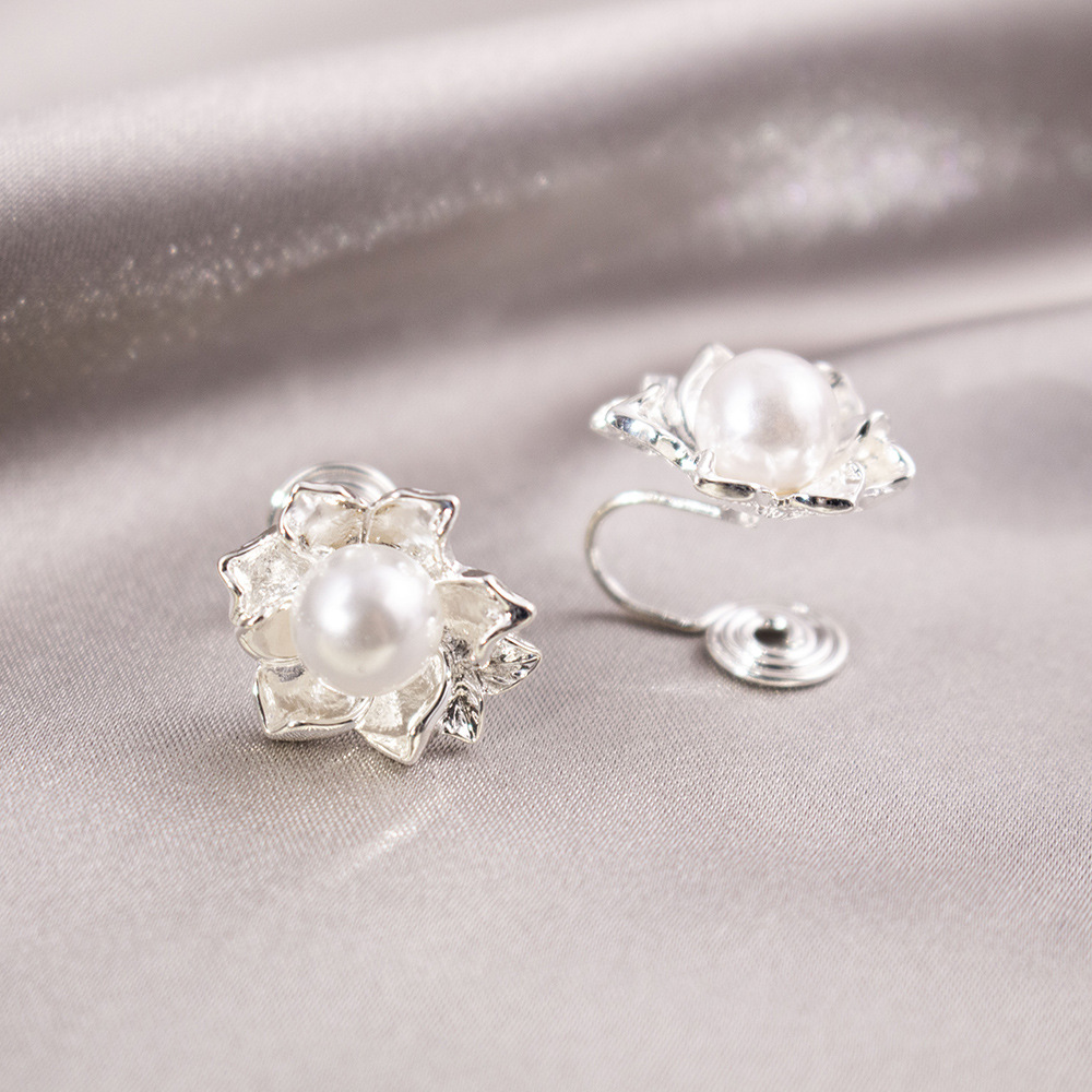 Lujo ligero, incienso pequeño, placa de incienso para mosquitos, pinzas para las orejas, pendientes de nicho para mujeres sin orejas perforadas, pendientes simples, compactas y versátiles de Yiwu al por mayor