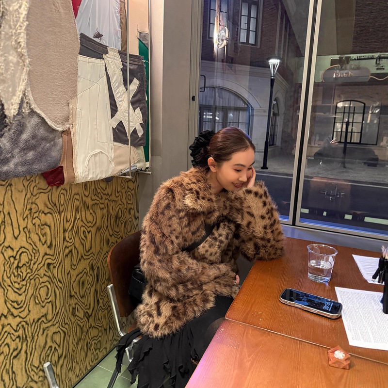 Cross-Border 2025 New Imitation Leopard Print Eco-Friendly Fur Mid-Length Outwear for Women Winter Thickeneded Warm Fur Outwear