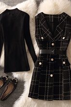 背带裙秋冬款2025新款连衣裙女显瘦针织打底衫马甲气质过年套装裙