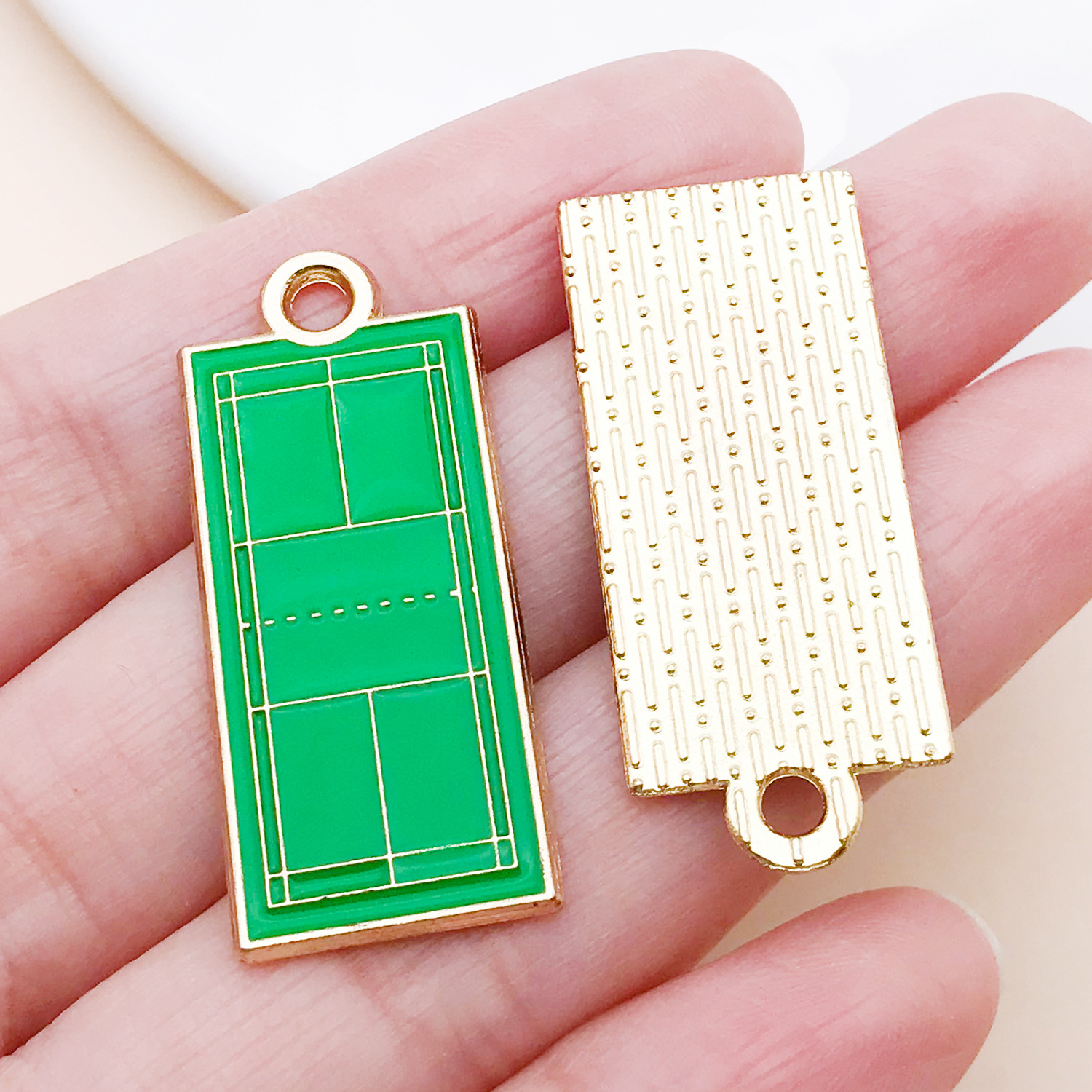 24853-DL-绿色滴油锌合金运动羽毛球场35x15x1m