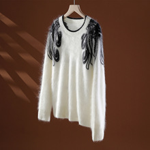时尚新款气质刺绣软糯圆领套头长袖套头羊绒女针织衫毛衣百搭