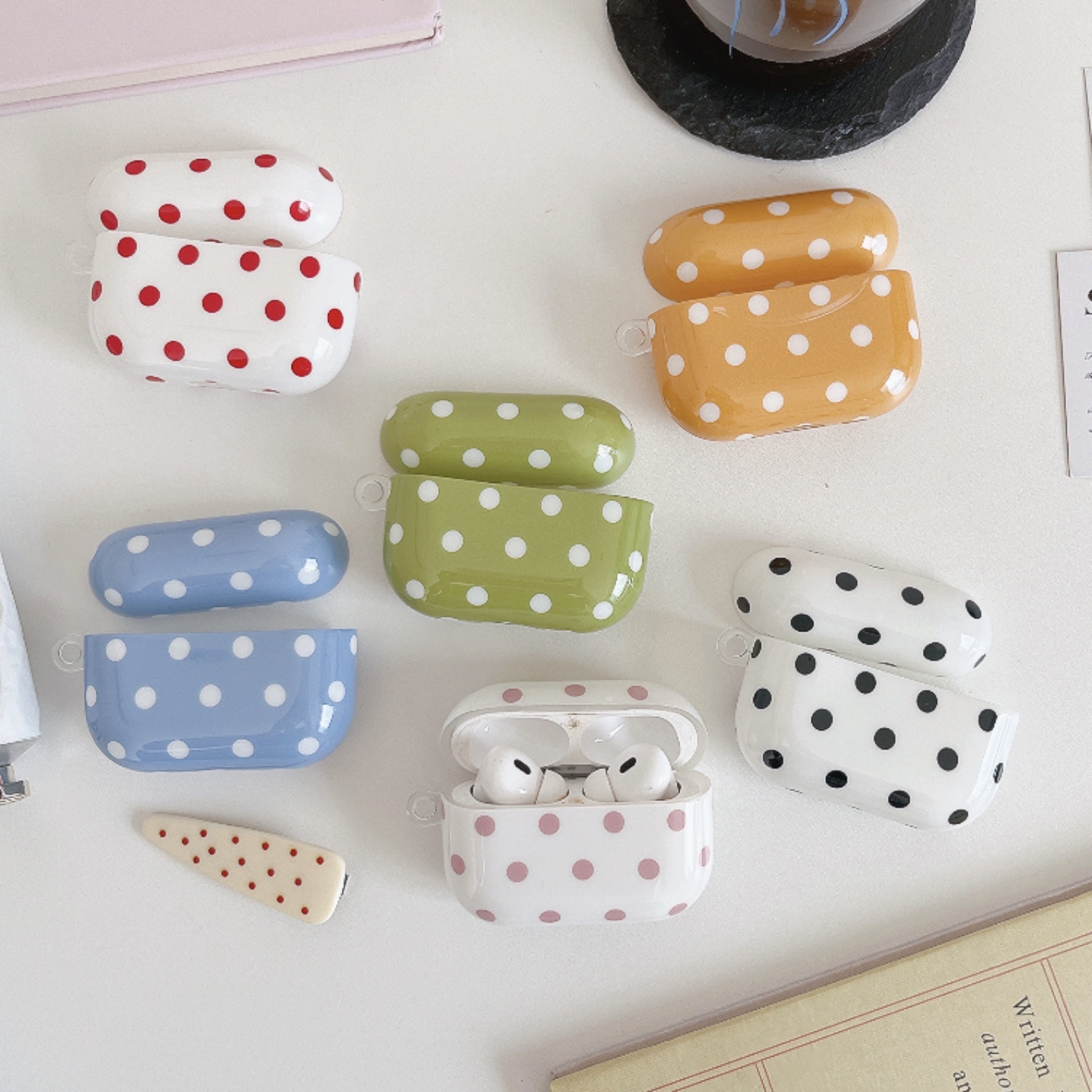 Apple AirPods 4 Protective Case Polka Dot AirPods Pro3 Protective Case Pro2 Earphone Silicone Soft Shell Case