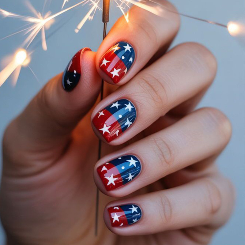 Independence Day New Style Short Square Nails with Red and White Stripes, Star Gradient, Wearable Nail Art Patches, Removable, Cross-Border Hot Selling