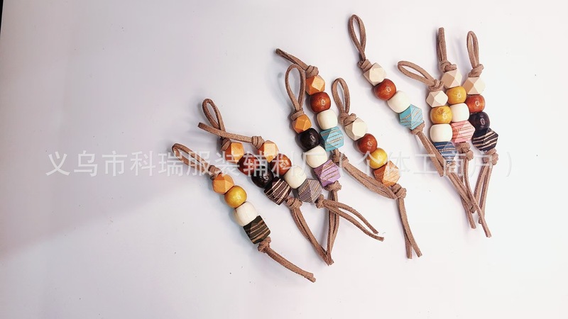 新款马丁鞋喵系美拉德珠链穿珠鞋挂包挂服装装饰品配件木珠别针球|undefined