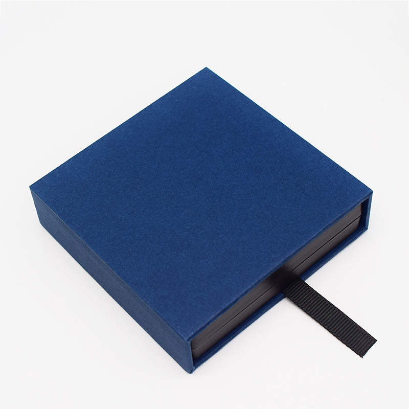 Navy blue (with black box);7*7*2CM