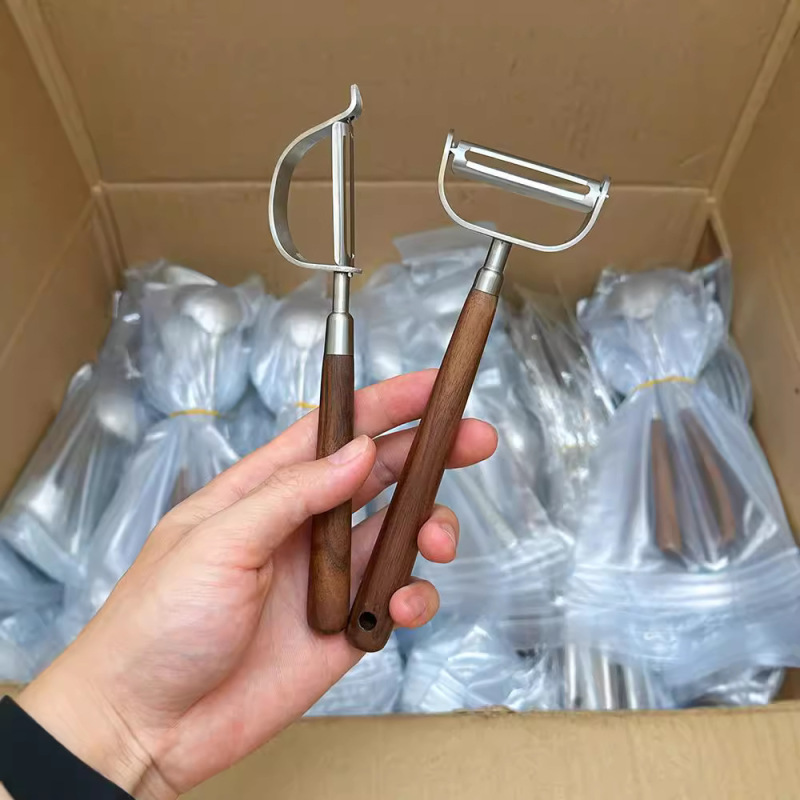 胡桃木皮むき刀304ステンレス家庭用果物ジャガイモ皮むき器台所野菜皮むき神器瓜削り|undefined