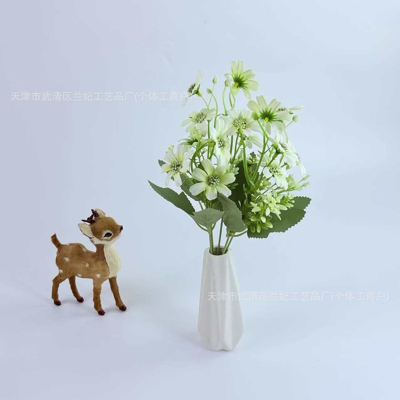 Ramo de Margaritas Artificiales de Flor de Seda para Decoración del Hogar image 6