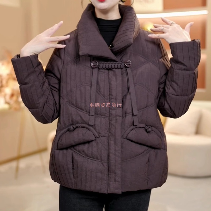 中老年女装新款短款冬季时尚洋气小个子新中式宽松保暖加厚外套女