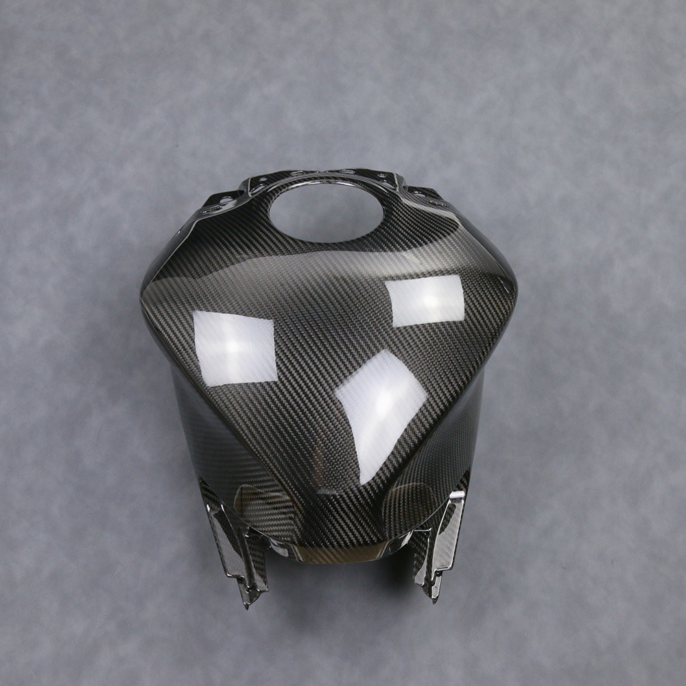 Suitable for new YAMAHA YAMAHA R3 fuel tank cover carbon fiber shell motorcycle modification accessories dry carbon