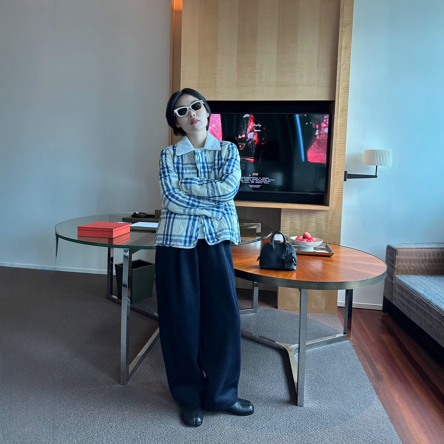 南油高版本小众英伦风高端气质格纹百搭保暖灯芯绒翻领棉服外套