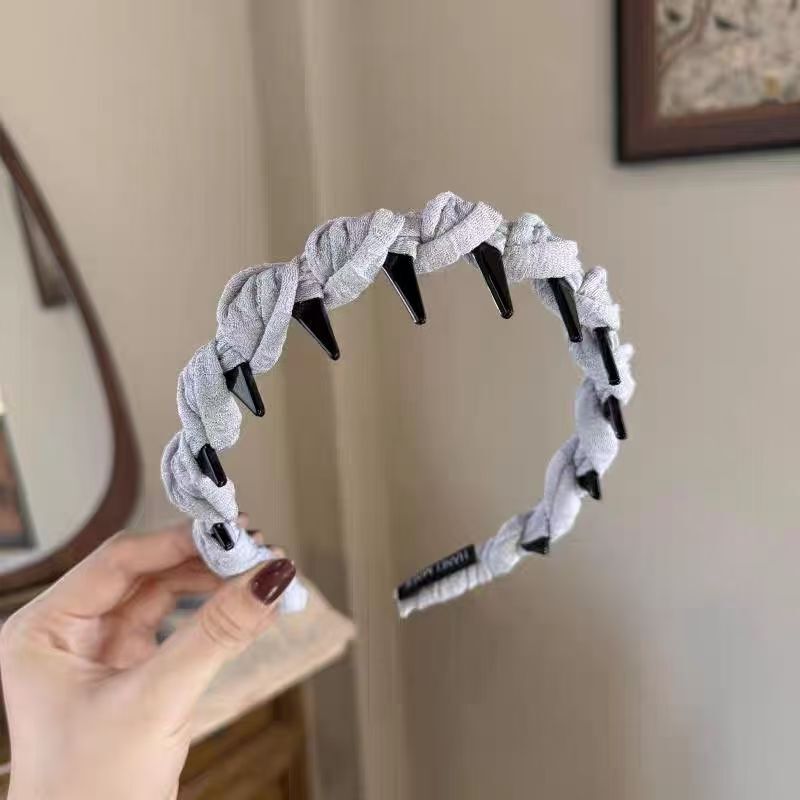 新しいレトロなラインストーンツイストヘッドバンド、ハイエンドでエレガントなヘッドバンド、ヘアピン、女性用インターネットセレブスタイルのつば広ヘアプレス洗顔フープ|undefined