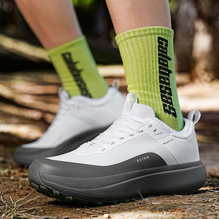 Men's Outdoor Hiking Shoes Thick-Soled Non-Slip Hiking Shoes High-Quality Lightweight Sports Shoes Casual Men's Shoes Wholesale Dropshipping