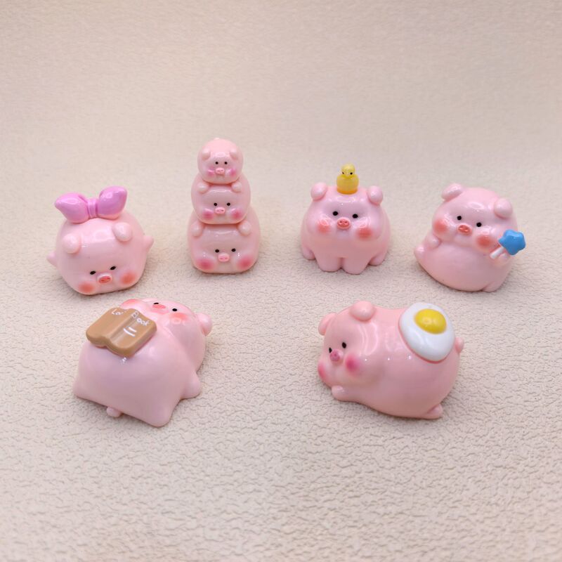 Three-Dimensional Cartoon Cute Little Pink Pig DIY Jewelry Car Micro Landscape Desktop Resin Ornament Blind Bag Cute Cute Capsuless
