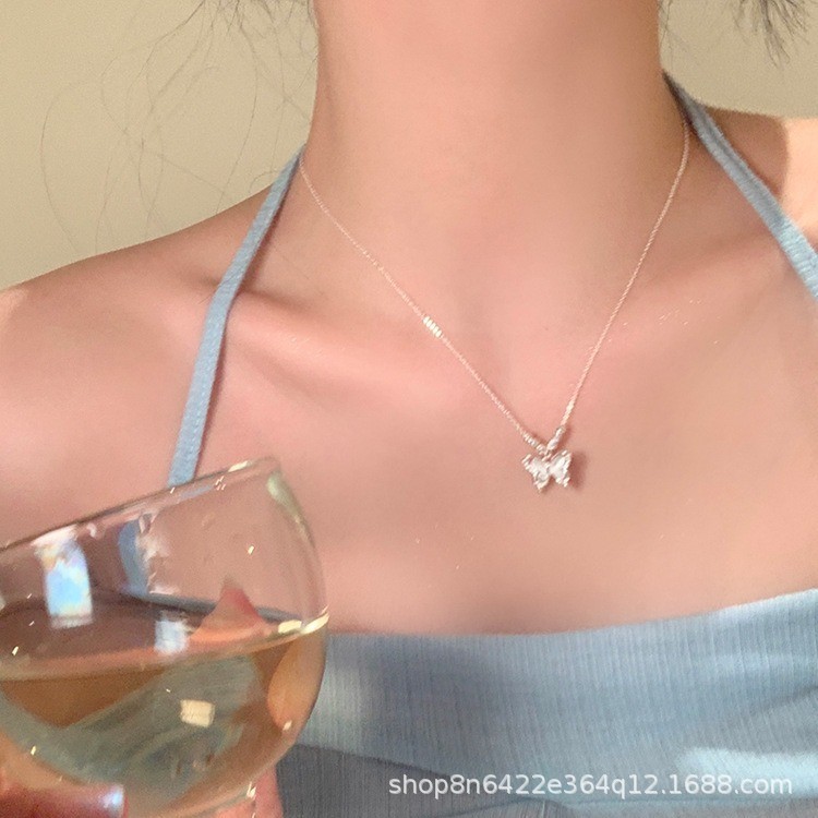 时尚轻奢珍珠项链复古高级感小众个性吊坠配饰秋冬毛衣链锆石项链|undefined