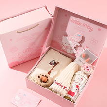 生日伴手礼送女生闺蜜实用礼物KT围巾礼盒套装高级感冬季礼品批发