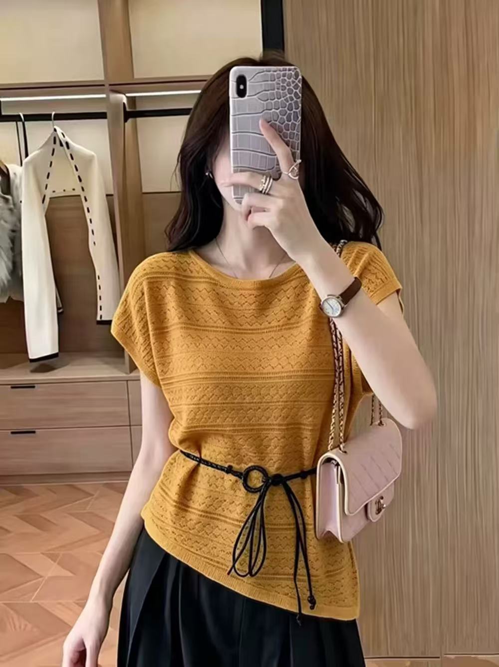 Áo thun ngắn tay nữ phong cách Pháp, thiết kế thắt eo tôn dáng — đen