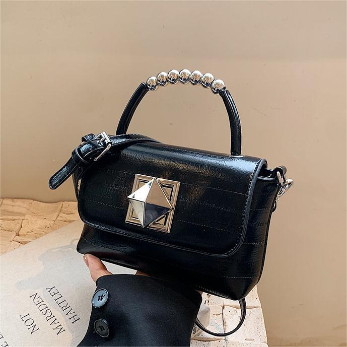 Bolso de mano caliente de verano 2024, nuevo bolso de mujer, bolso pequeño de moda coreano, bolso de mochila casual universal.