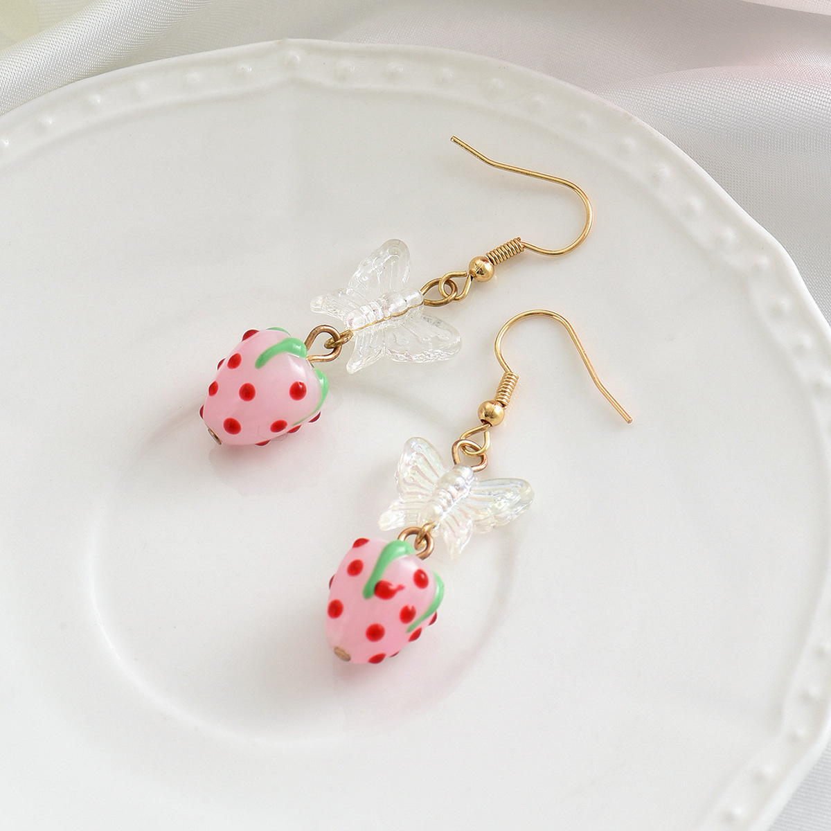 Daily Occasion 1 Pair Cute Sweet Strawberry Butterfly Resin Drop Earrings