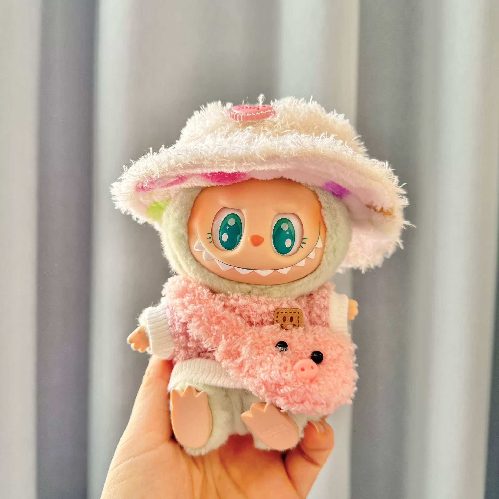 Одежда (La Bubu) Универсальный комплект подвесок для кукол 1‑го/2‑го поколения — животные и тематики