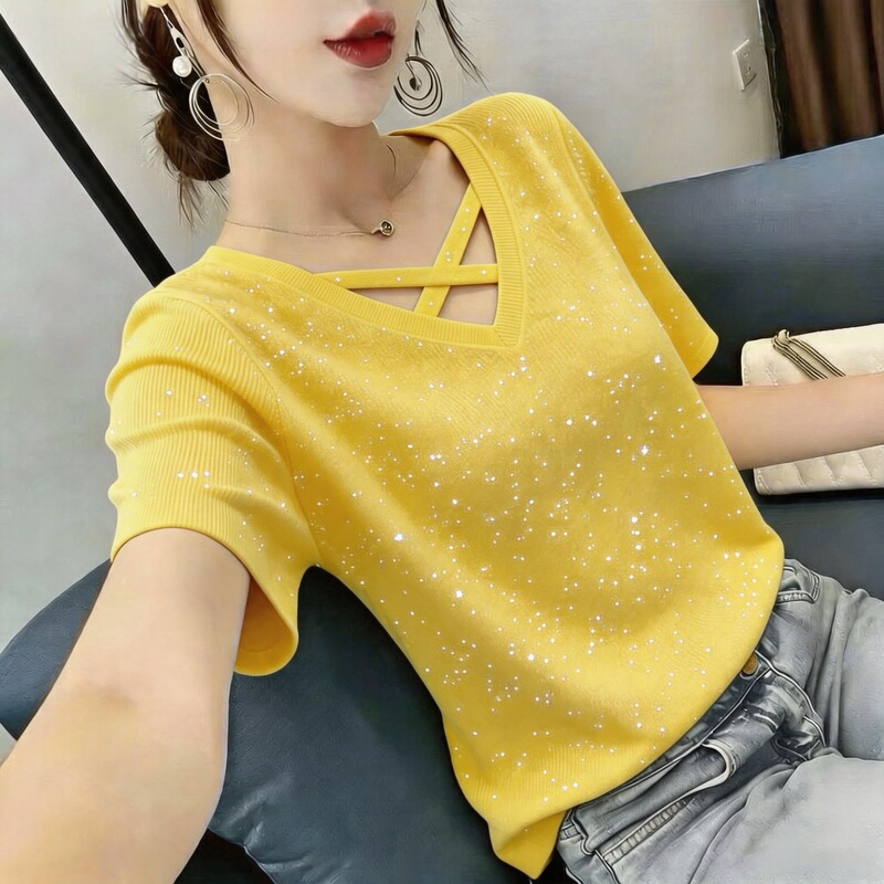 Wholesale New Style Hollow-Out V-Neck Ice Silk Ribbed Stylish Star-Patterned 2026 Summer Mom Short-Sleeve T-Shirt, Slimming and Versatile