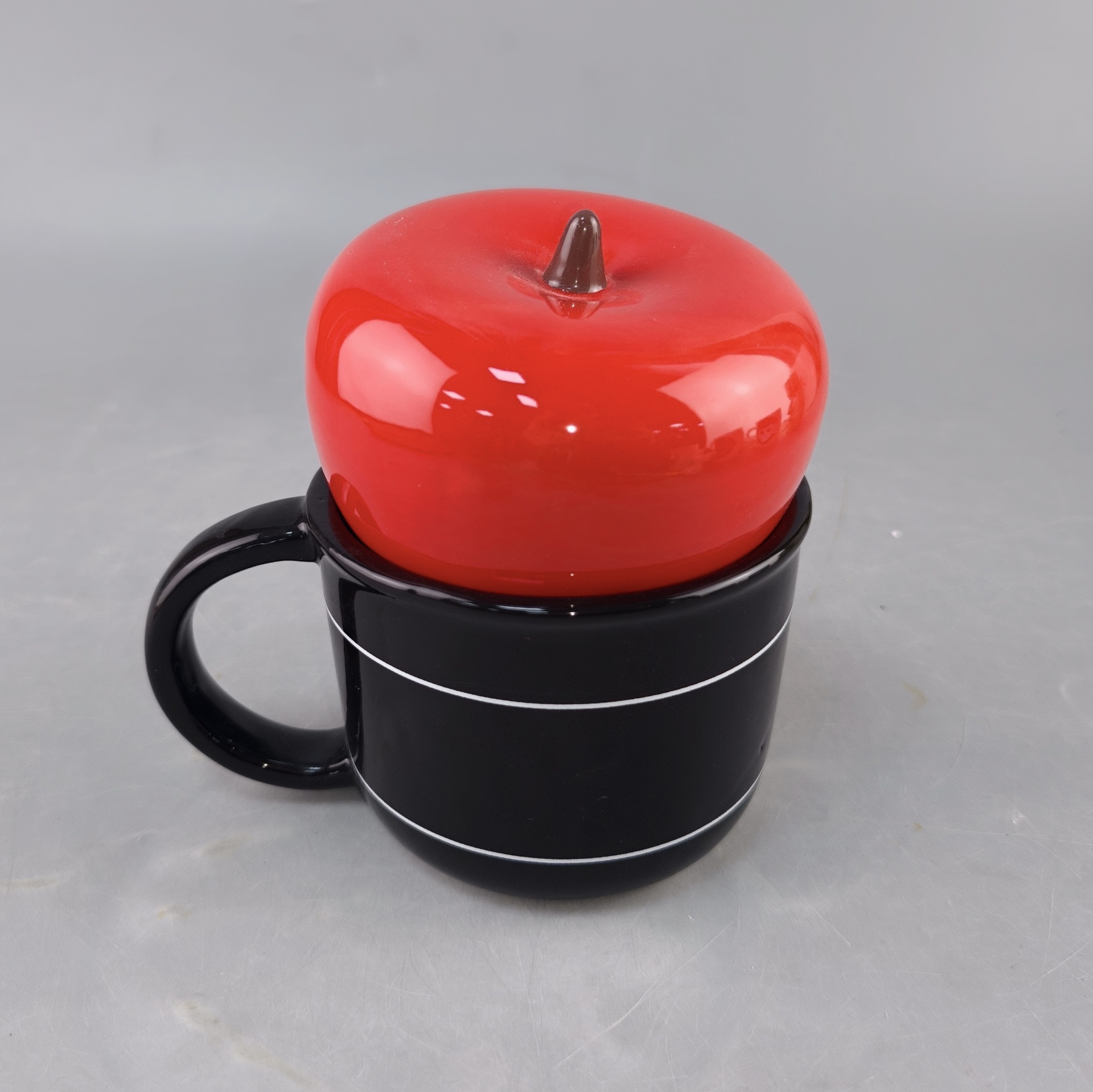 Inventario creativo de manzana tapa de cerámica taza de marca taza Death Note artesanía de cerámica comercio exterior nuevo