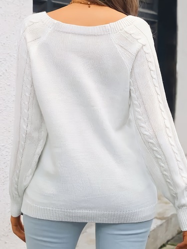 Elegant White Crew Neck Knit Sweater for Women Soft Cross-border
