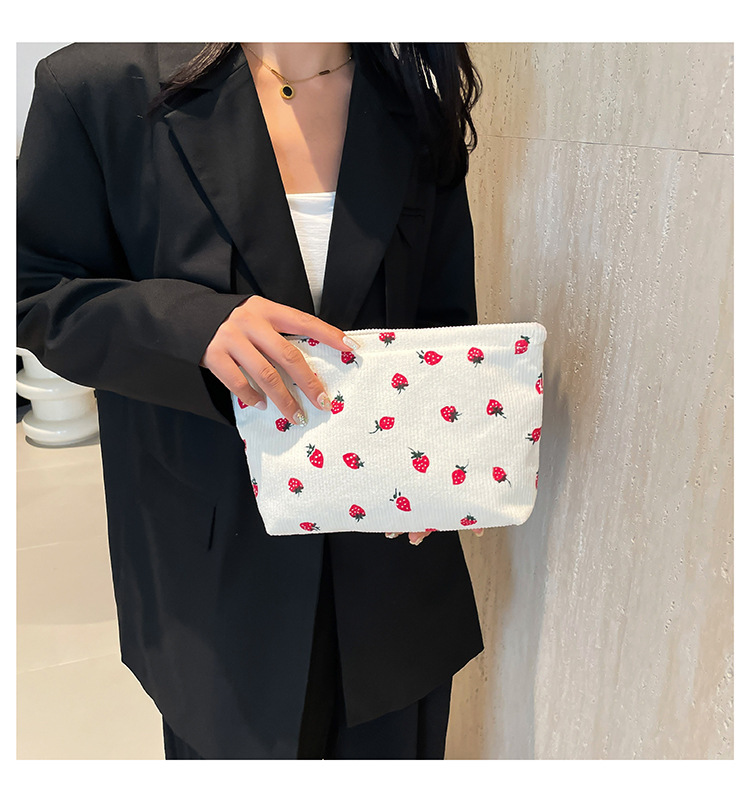200g Weight Polyester Lining Material Zipper Closure Type / Strap Type Clutch Bag Bags Type Daily, Street, Shopping Occasion Canvas Material Strawberry Pattern All Seasons Season Unisex Gender Cute, Streetwear Style Square Shape Cute Streetwear Strawberry Canvas Square Makeup Bags 15