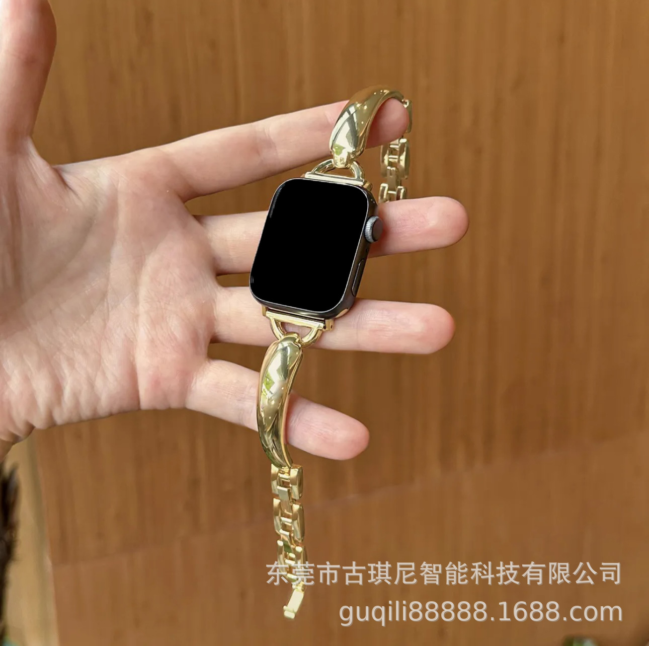 New D-Shaped Metal Apple Bracelet Curved Strap Suitable for iWatch Watch Bands from Generation 1 to 11 Se Ultra