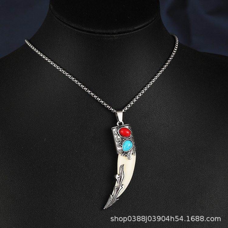 2026 Spring New Vintage Ethnic Style Bold Wolf Tooth Necklace Keychain Trendy Fashion Pendant Accessories 2026 Spring New Vintage Ethnic Style Bold Wolf Tooth Necklace Keychain Trendy Fashion Pendant Accessories