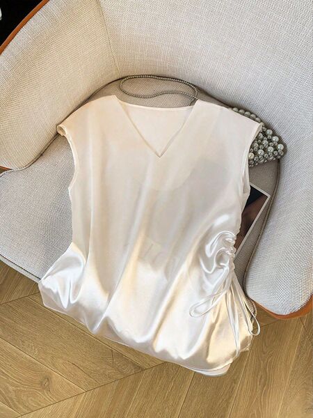 Solid color short sleeve T-shirt