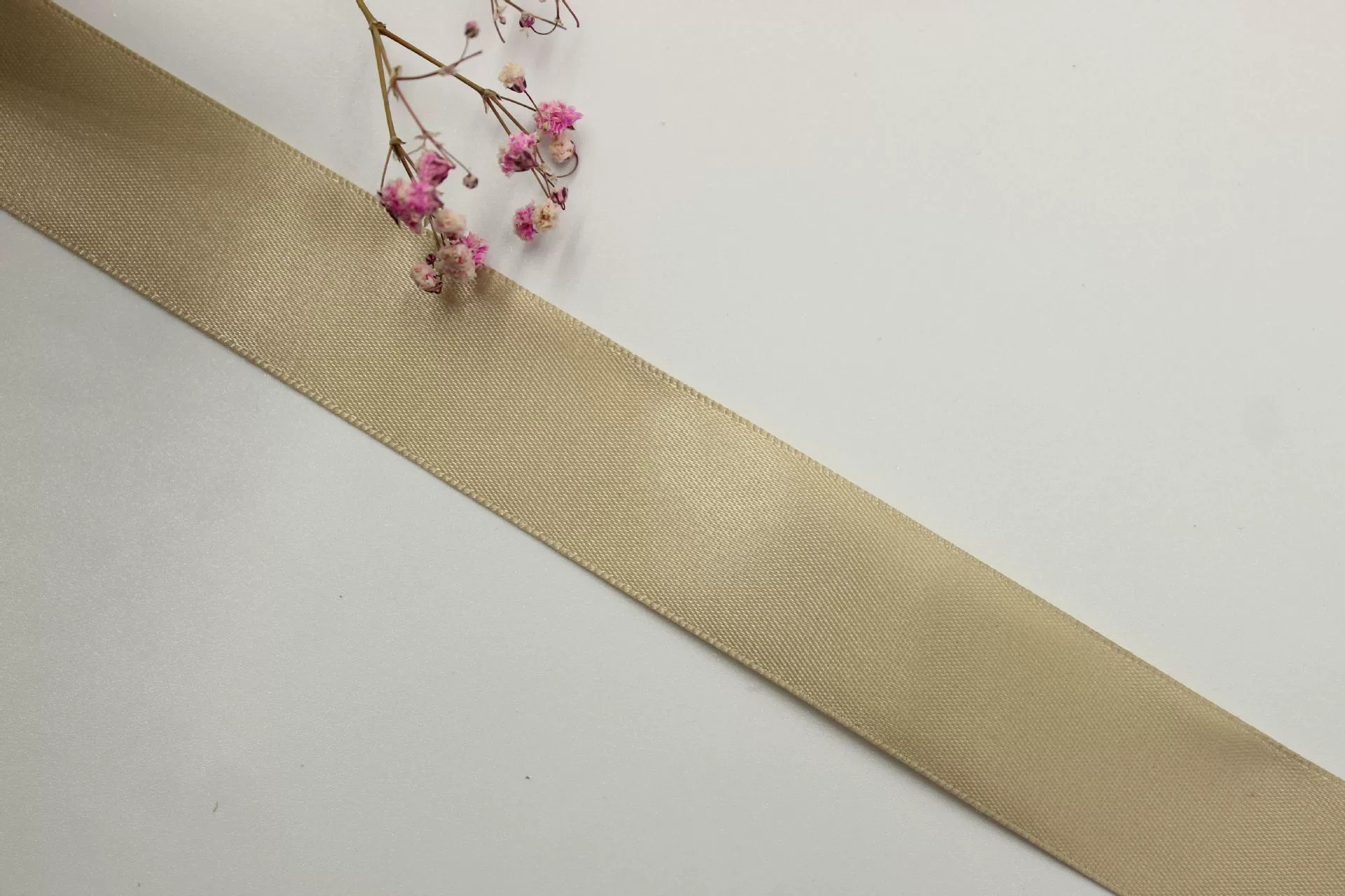 Cinta al por mayor 2,5 cm cinta de poliéster marrón cinta de la flor cinta de embalaje de regalo cinta floral para hornear