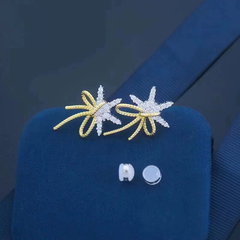 Лю Ифэй имеет ту же историю роз, лента, снежные серьги, гвоздики, простой темперамент, личность, уникальный дизайн, ухо