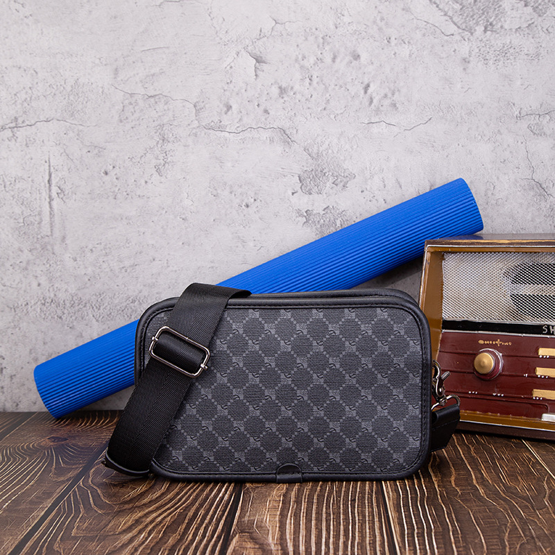 One-shoulder bag