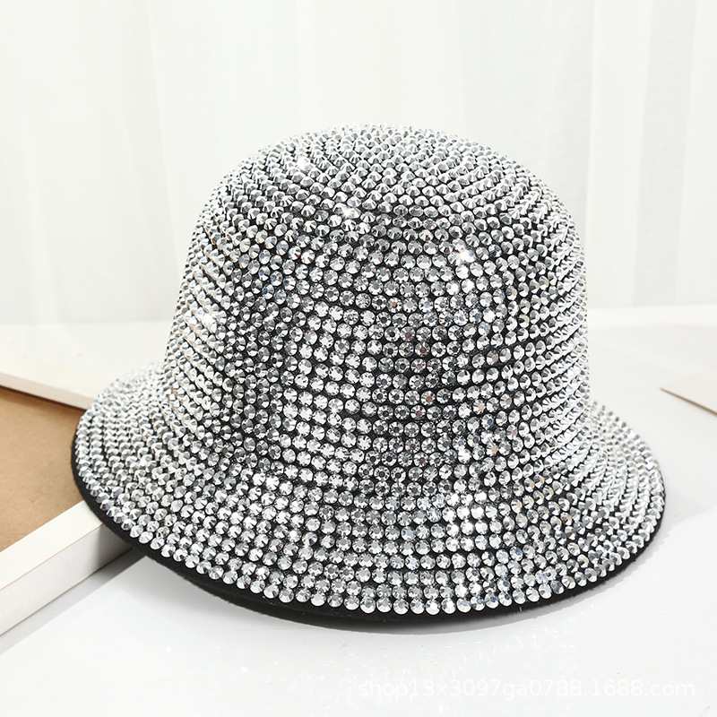 Sombreros de sol de verano transfronterizos europeos y americanos, sombreros de pescador vintage con diamantes de imitación, sombreros de baile callejero para mujer, estilo ins al por mayor.