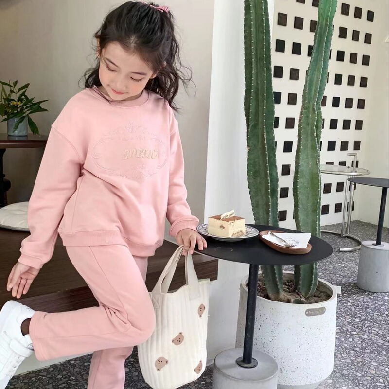 In-Stock Autumn and Winter Girls' Pink Towel Embroidery Sweatshirt and Sweatpants Casual Pants Sports Pants Fleece Thickened Set