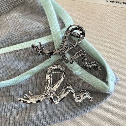 高级感冷淡风液态线条金属大号抓夹高品质后脑勺发抓盘发鲨鱼夹女