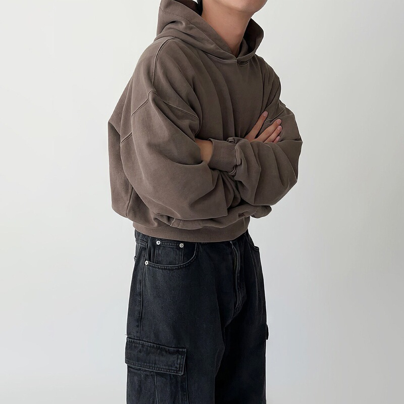Brown Short Hooded Sweatshirt for Men, New Spring and Autumn Style, Korean Dongdaemun Retro Style, High-Quality Craftsmanship, Premium Feel Outerwear