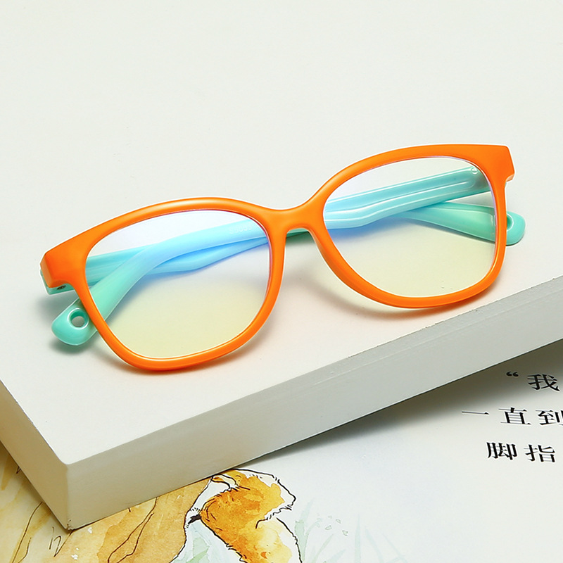 新款時尚兒童防藍光眼鏡男女平光鏡矽膠護目鏡軟鏡架