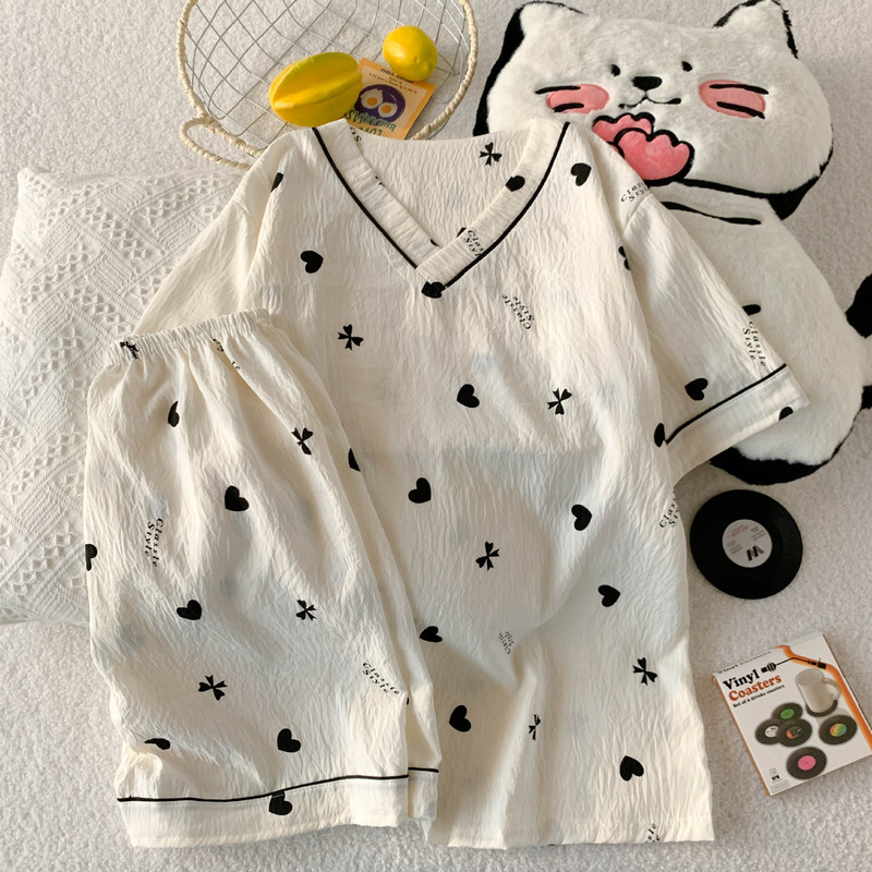 New Cloud Cotton V-Neck Short-Sleeved Shorts Set, Sweet and Cute Printed Women's Home Wear, Pajamas, Casual Ins Style New Cloud Cotton V-Neck Short-Sleeved Shorts Set, Sweet and Cute Printed Women's Home Wear, Pajamas, Casual Ins Style