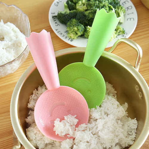 Smiling rice spoon, cute non-stick rice smiling rice spoon, plastic rice cooker, upright, hangable, multi-functional Internet celebrity rice spoon