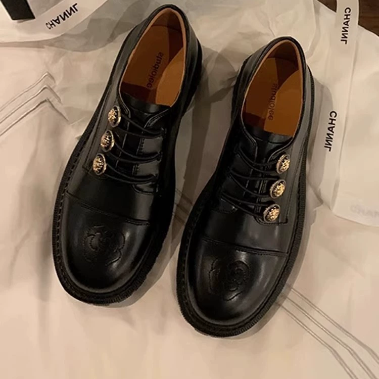 Footwear English style for leather shoes platform, loafers, metal shoes, British style