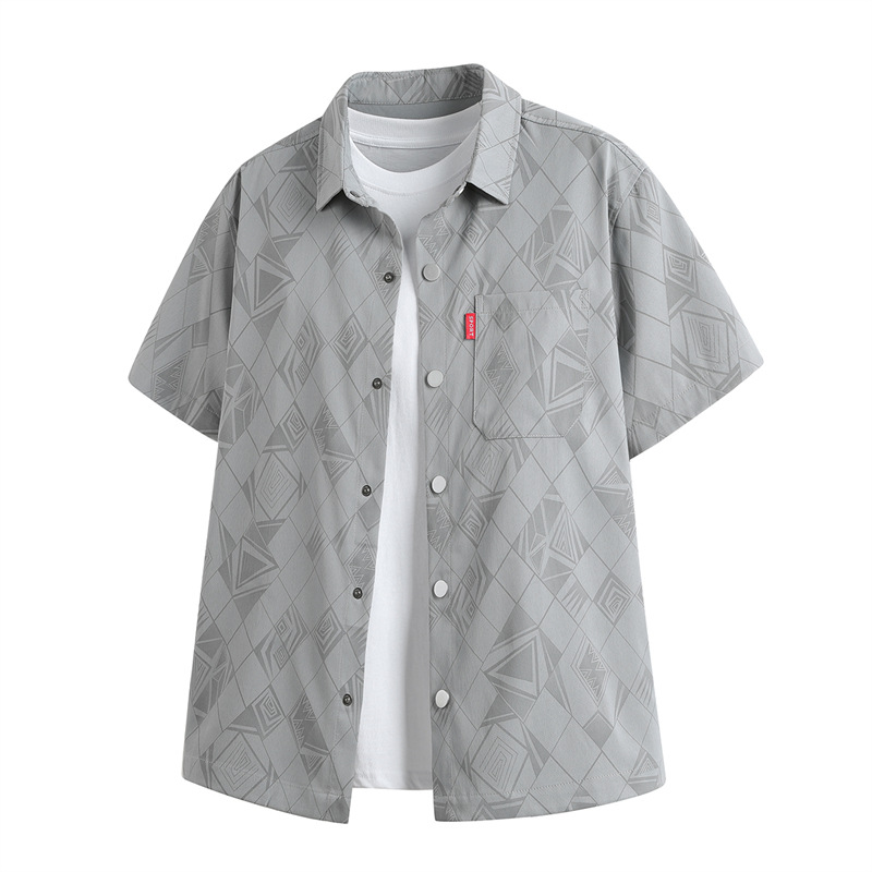 Patterned Men's Short-Sleeved Shirts for Commuting to Work, Versatile Shirts, American-Style Thin Summer Jackets, No-Iron Shirts, Cross-Border