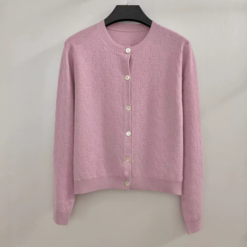 High-quality pink letter jacquard long-sleeve cardigan, classic dopamine versatile thin cardigan High-quality pink letter jacquard long-sleeve cardigan, classic dopamine versatile thin cardigan