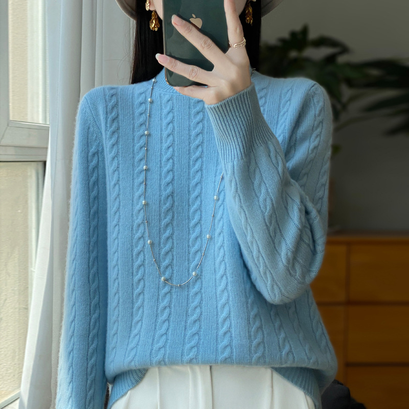 Retro woolen demi-season warm long-sleeve