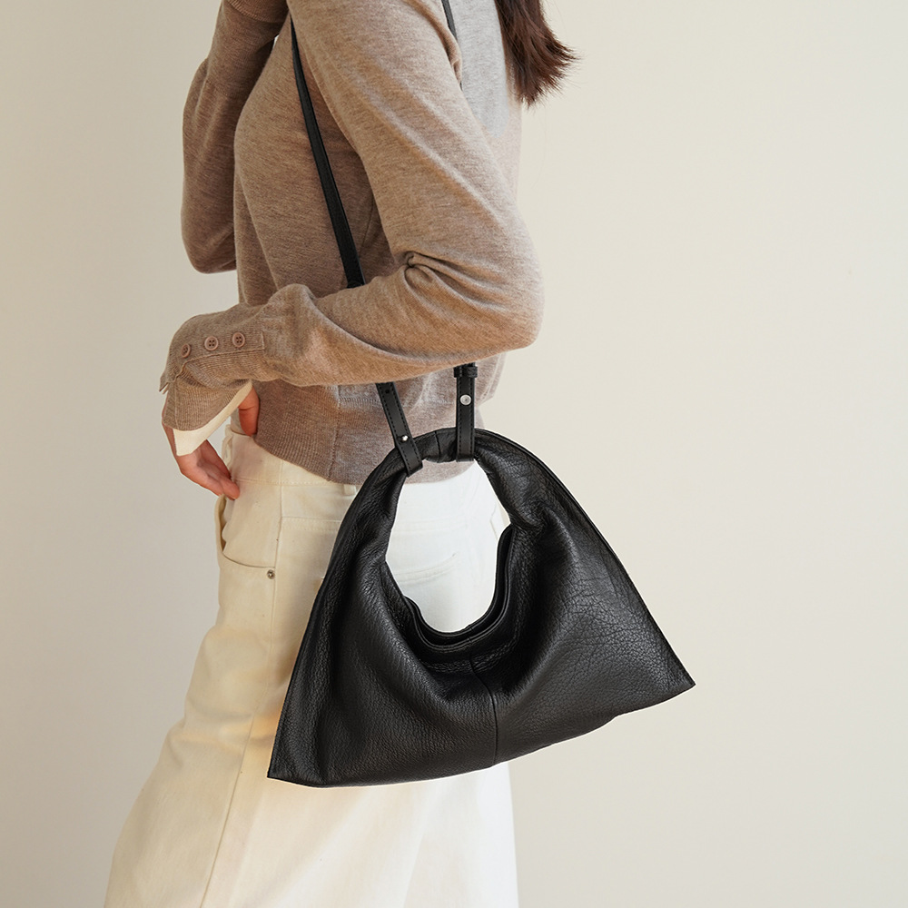 Korean Style Versatile Simple Genuine Leather Casual Commuter Cloud Underarm Bag Retro Large Capacity Textured Lambskin Dumpling Bag For Women - Thumbnail 3