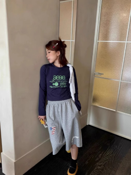 即墨现货~韩国东大门早秋aeae字母印花简约修身长袖T恤上衣打底衫|undefined