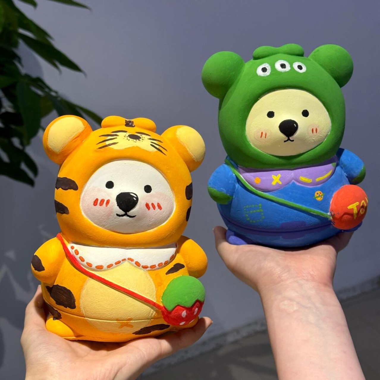 Doll, big coloring book, painted backpack, DIY, internet celebrity, for beloved, piggy bank